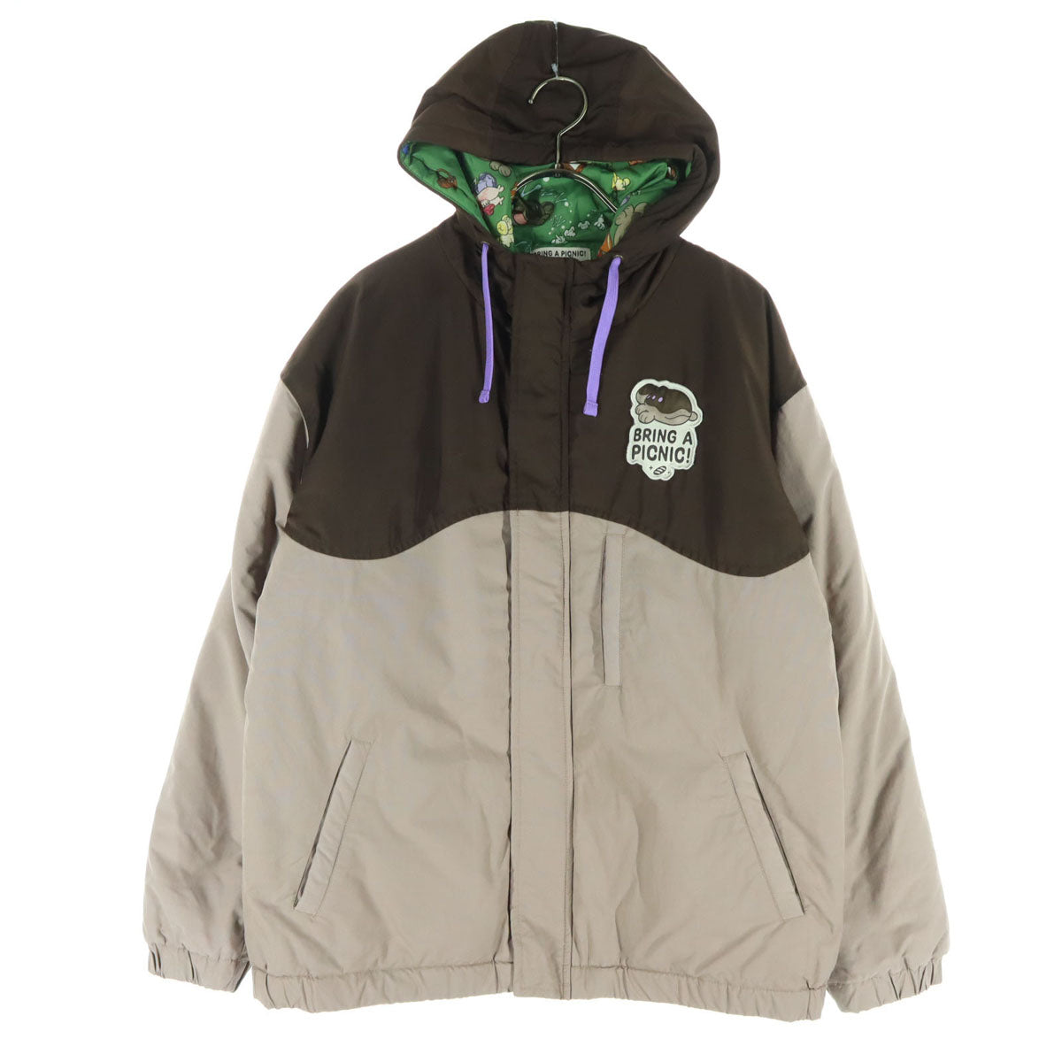 BRING A PICNIC ブリングアピクニック ドオー モチーフ ワッペン 長袖 中綿 フーディジャケット M ブラウン ポケモンセンター限定 メンズ