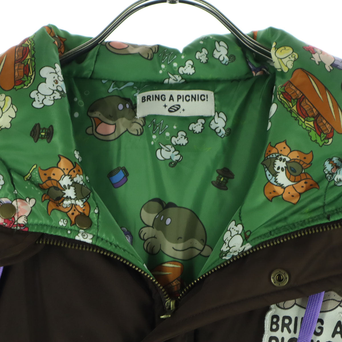 BRING A PICNIC ブリングアピクニック ドオー モチーフ ワッペン 長袖 中綿 フーディジャケット M ブラウン ポケモンセンター限定 メンズ