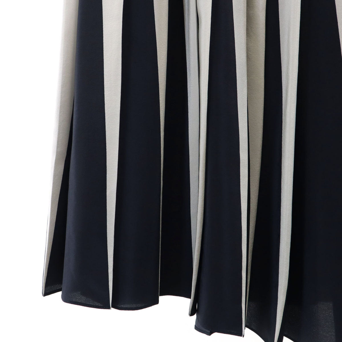 VALENTINO ヴァレンティノ イタリア製 ロング丈 バイカラー プリーツスカート 38 オフホワイト レディース