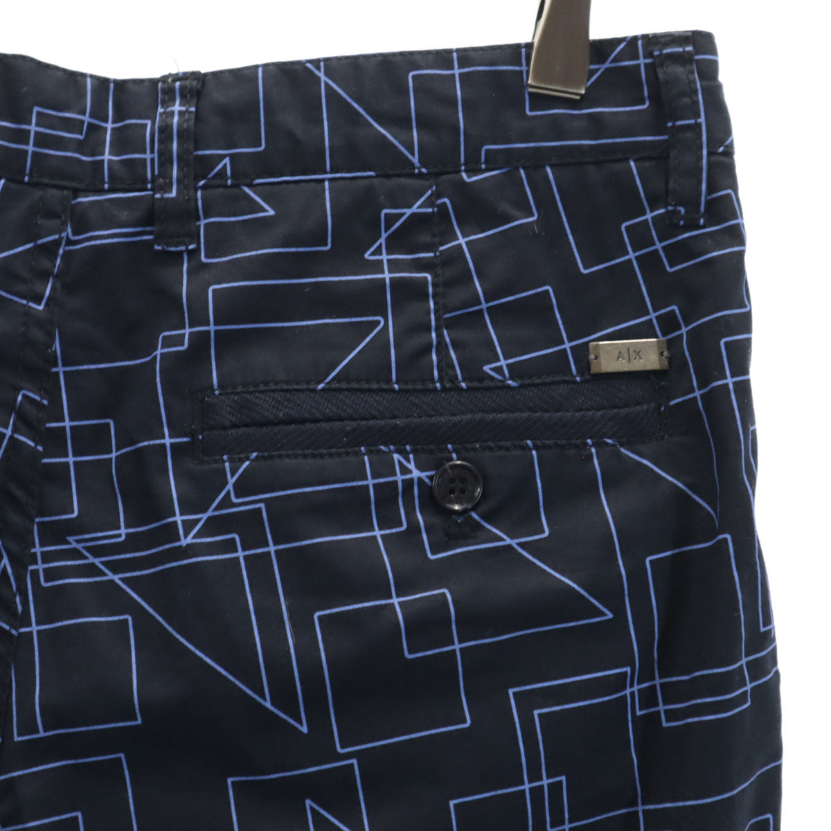 ARMANI EXCHANGE アルマーニエクスチェンジ 幾何学柄 ショートパンツ W31 ネイビー メンズ