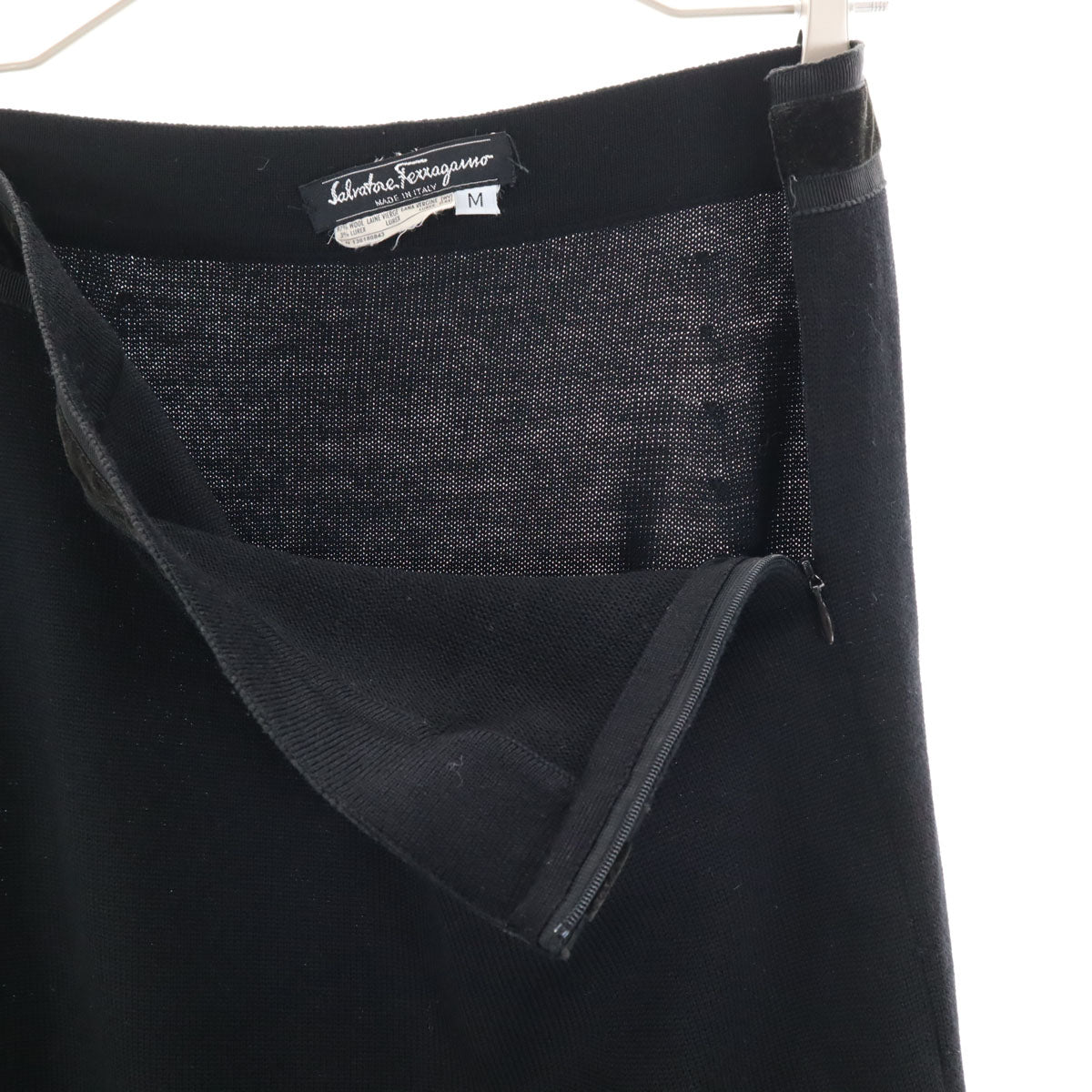 Salvatore Ferragamo サルヴァトーレフェラガモ 90s ウールブレンド オールド ミディ丈 ニット スカート M ブラック系 レディース