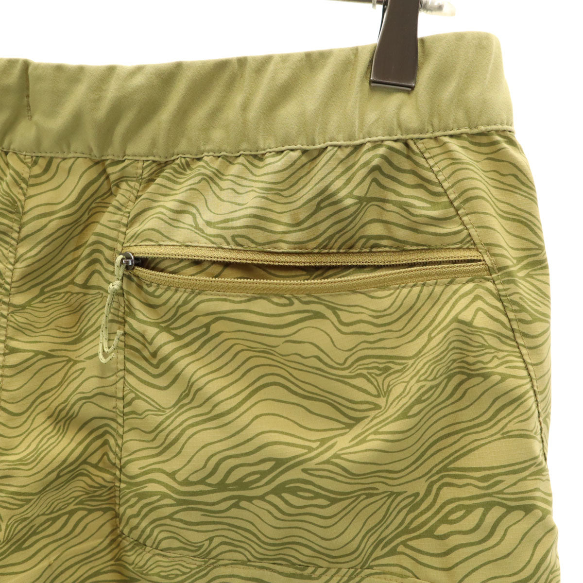 patagonia パタゴニア 総柄 ショートパンツ M イエロー系 アウトドア STY24690SP22 メンズ