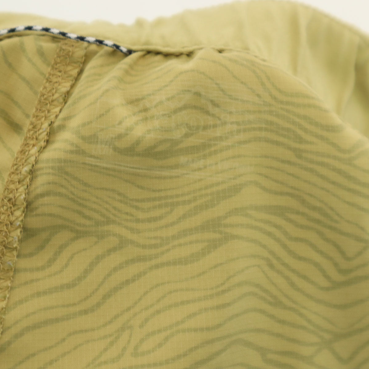 patagonia パタゴニア 総柄 ショートパンツ M イエロー系 アウトドア STY24690SP22 メンズ