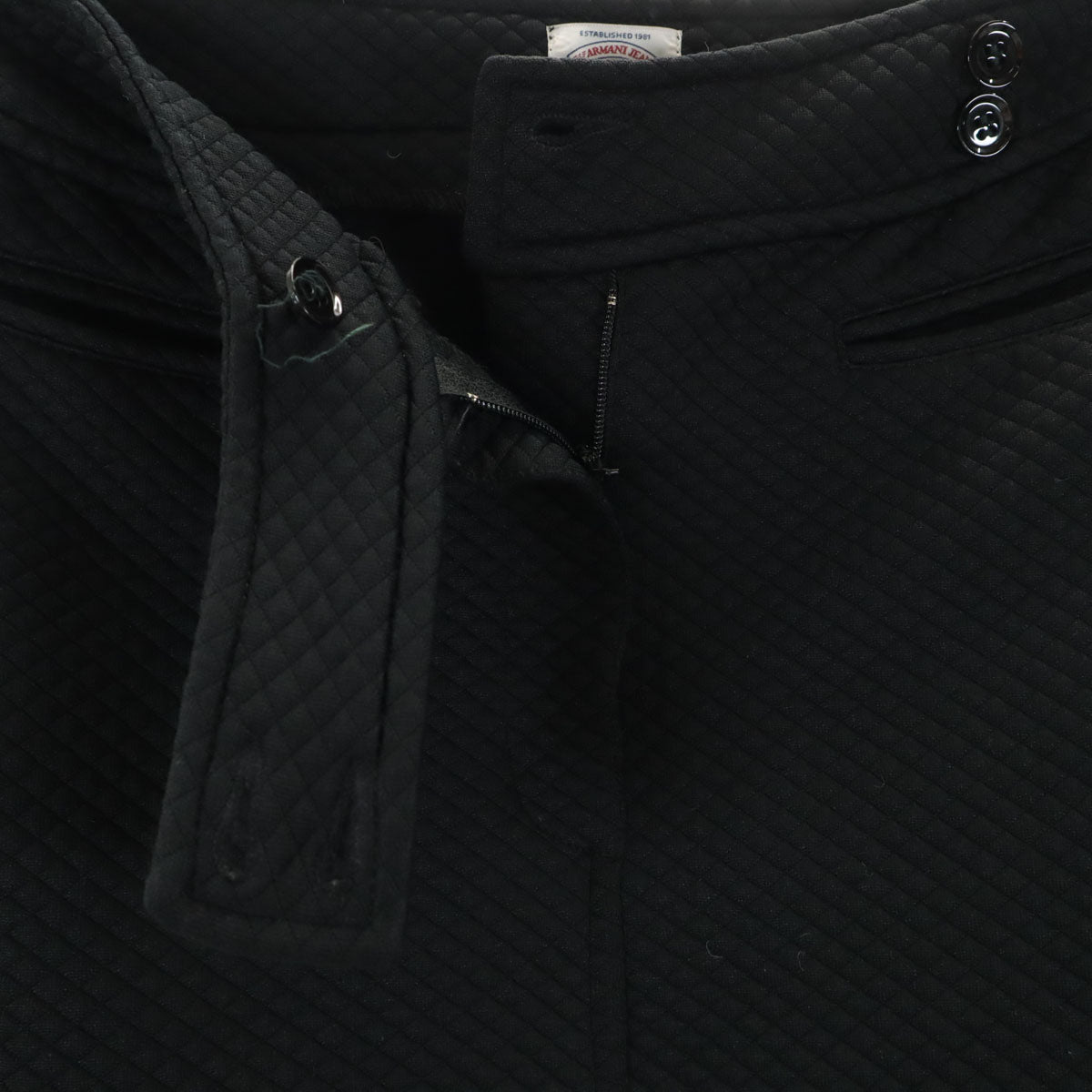 美品 ARMANI JEANS アルマーニジーンズ イタリア製 ミニ丈 キルティングスカート USA6 ブラック レディース