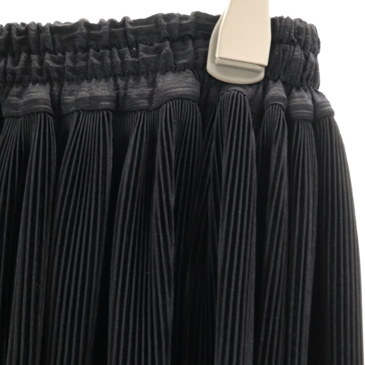 YVES SAINT LAURENT イヴサンローラン 90s オールド ミディ丈 プリーツ加工 フレアスカート M ブラック レディース