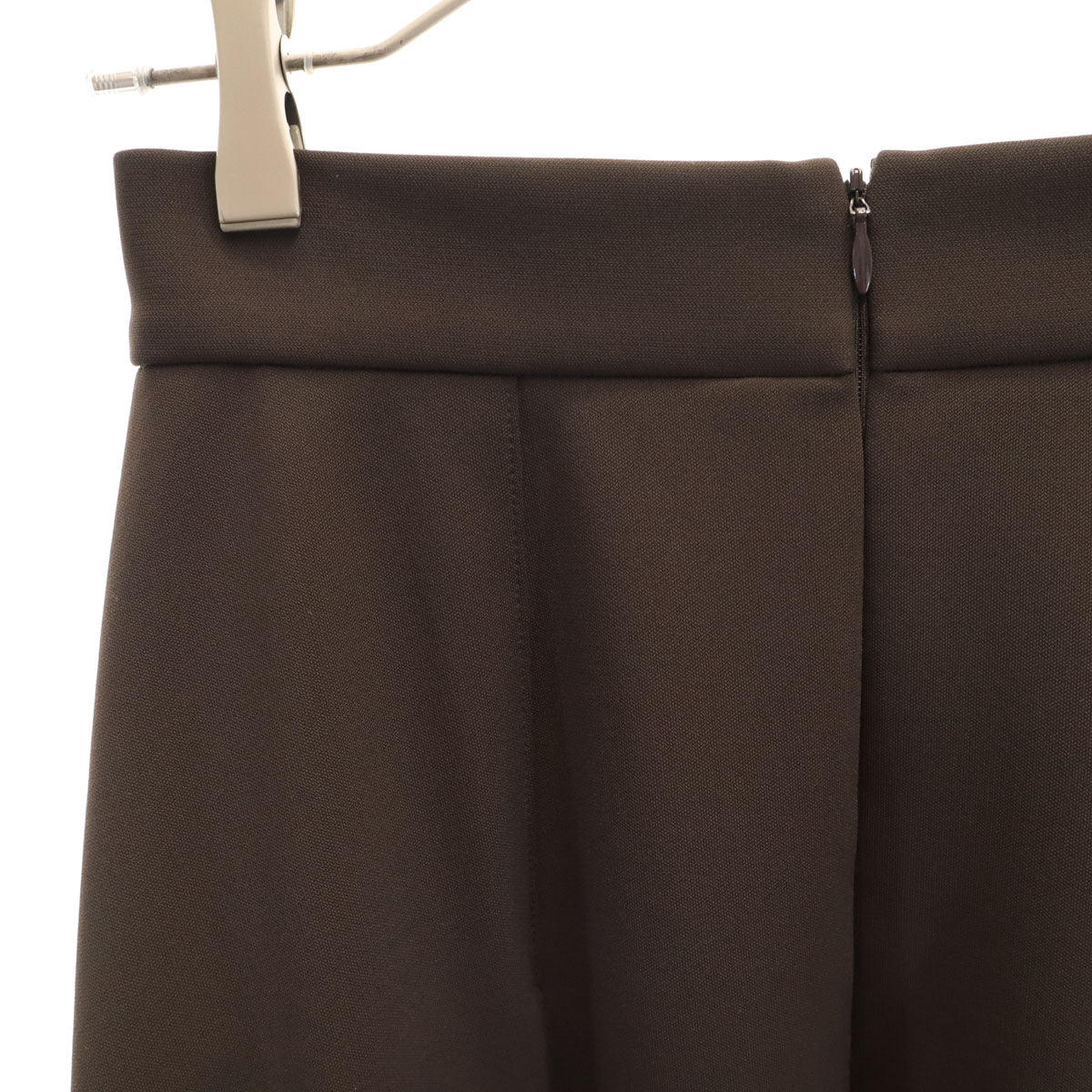 美品 FOXEY NEW YORK フォクシーニューヨーク 日本製 ミモレ丈 18771-SPSAY86 フレアスカート 40 ブラウン系 レディース