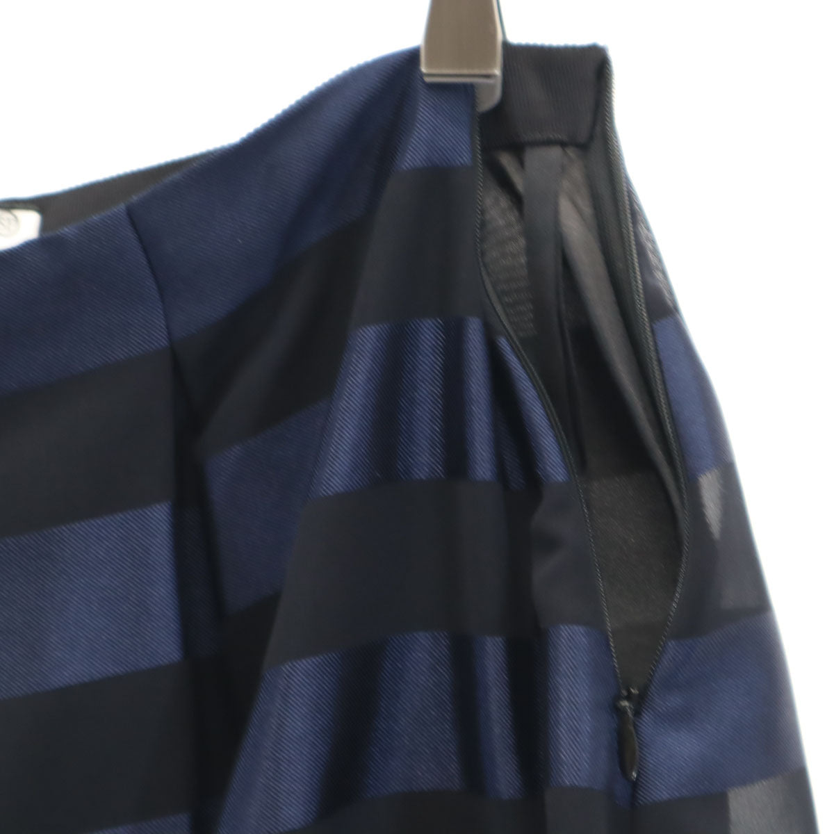 FOXEY NEW YORK フォクシーニューヨーク 日本製 ボーダー柄 ミディ丈 フレアスカート 40 ネイビー レディース