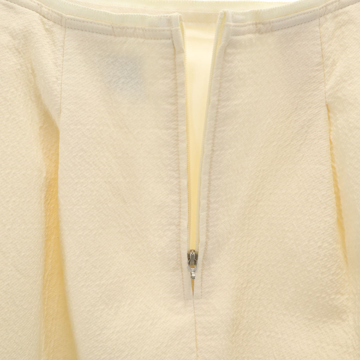 FOXEY フォクシー 日本製 ミディスカート 40 アイボリー レディース