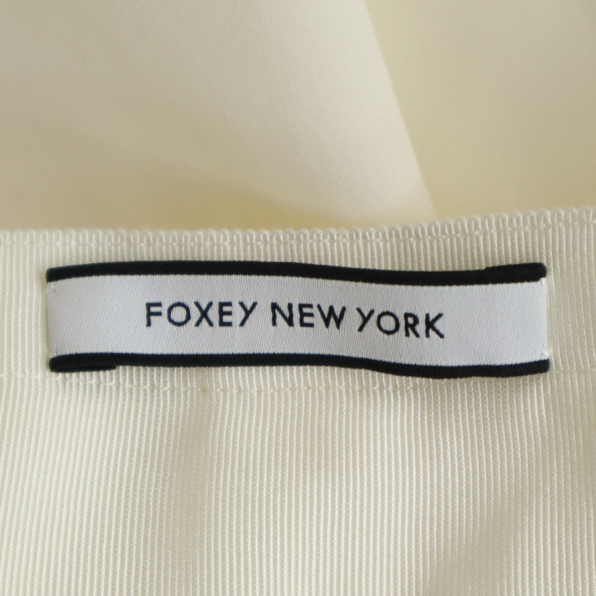 FOXEY NEW YORK フォクシーニューヨーク 日本製 ミディ丈 フレアスカート 40 ホワイト レディース