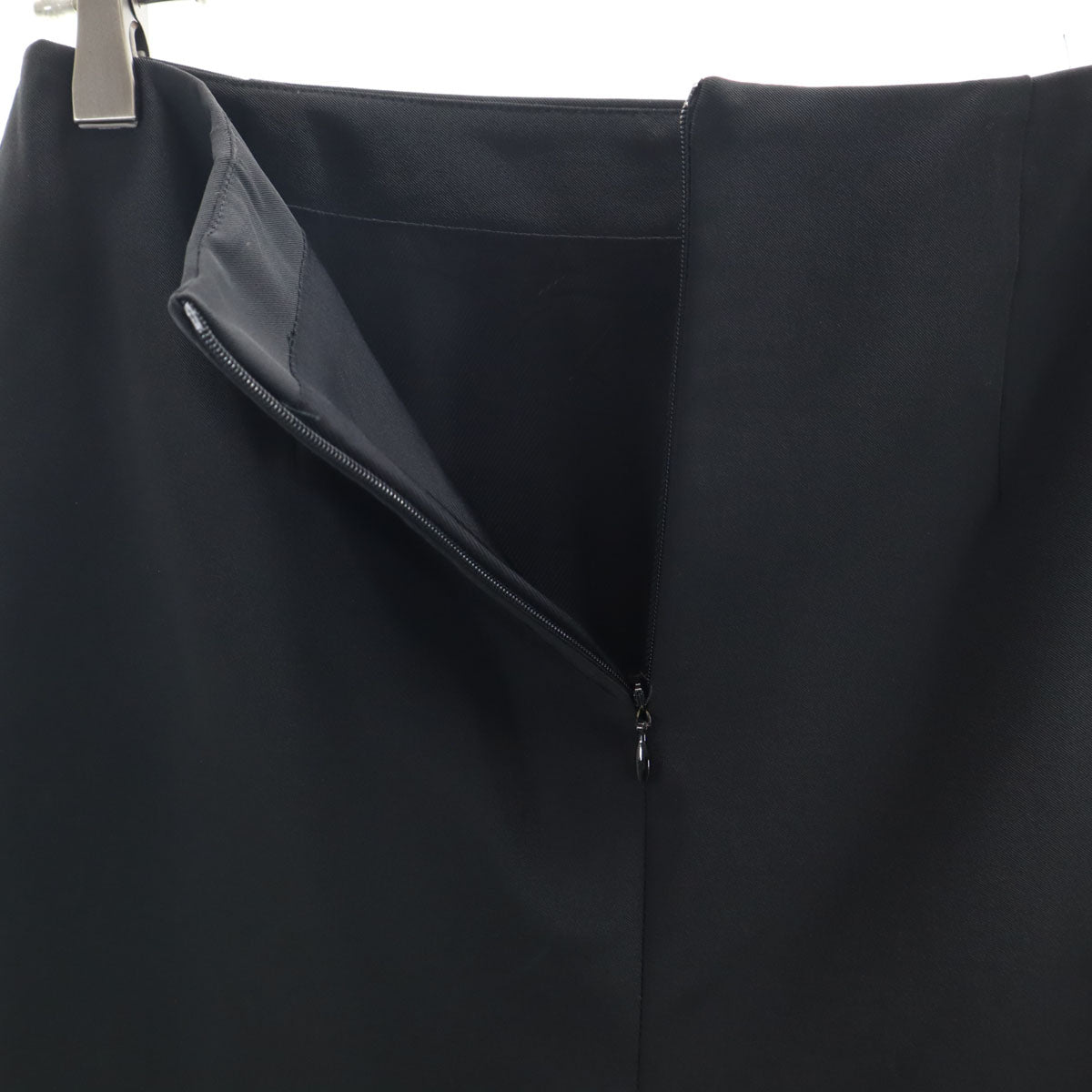 PRADA プラダ イタリア製 ミディ丈 タイトスカート 38 ブラック レディース