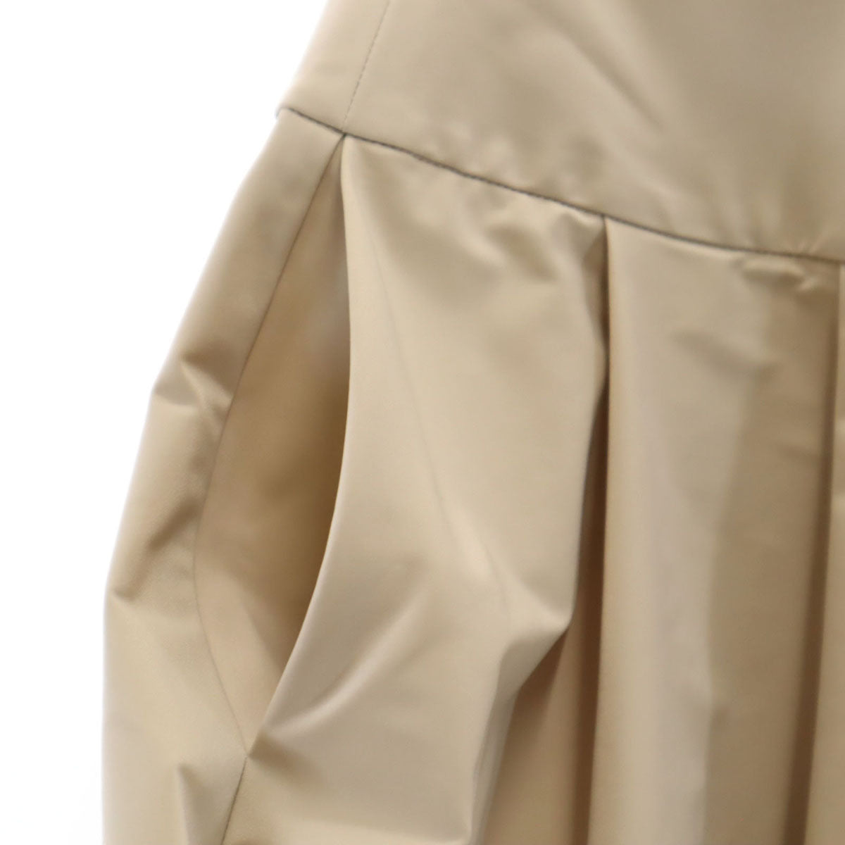 FOXEY NEW YORK フォクシーニューヨーク 日本製 ミディ丈 プリーツスカート 40 ベージュ レディース