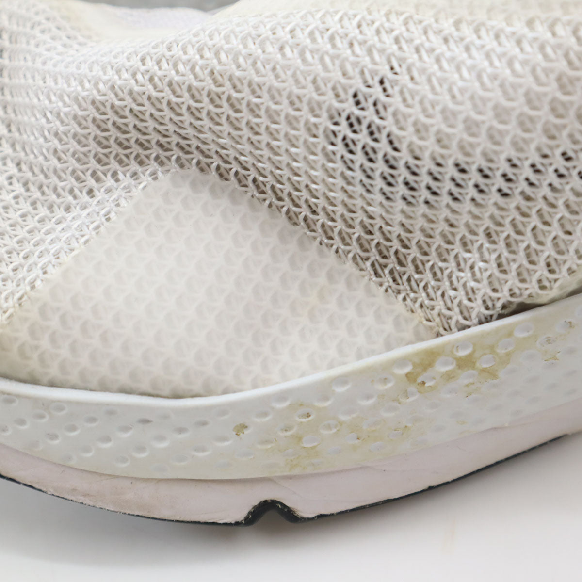 NIKE ナイキ ウィメンズ ゴーフライイーズ スニーカー 26 ホワイト DR5540-102 レディース