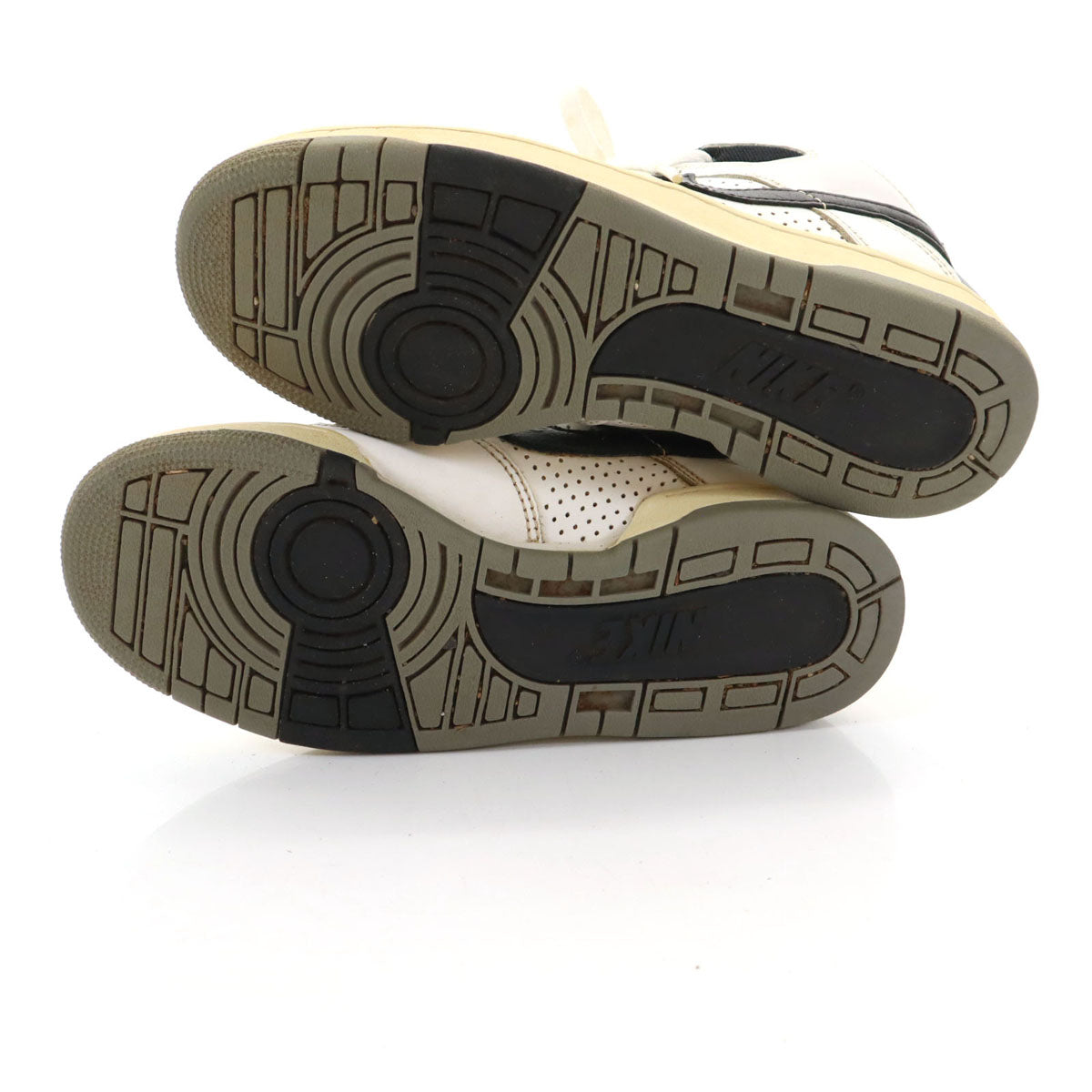 NIKE ナイキ DELTA FORCE スニーカー 24cm ホワイト デルタフォース ハイカット シューズ レディース