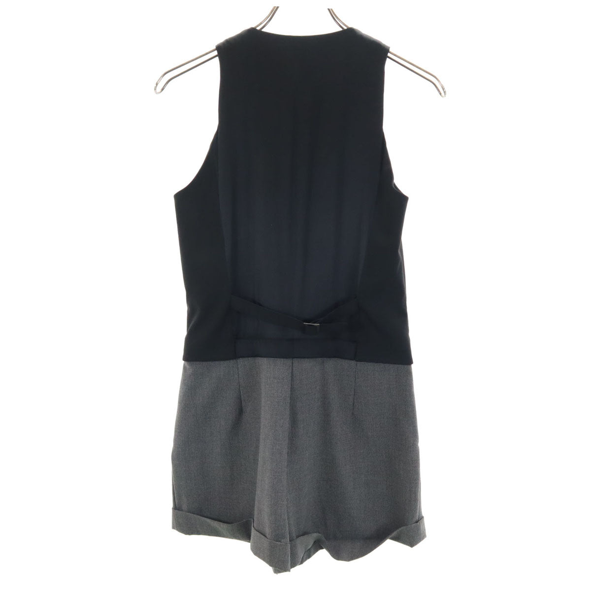 ARMANI EXCHANGE アルマーニエクスチェンジ ベスト ノースリーブ オールインワン 2 黒系 レディース