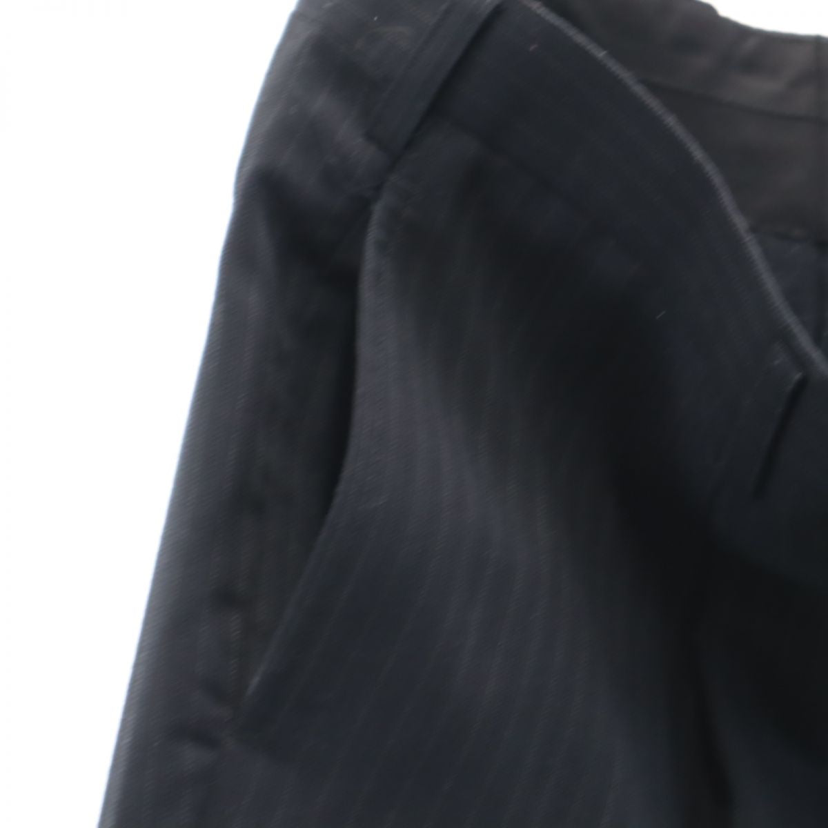 ストライプ ウールブレンド スラックスパンツ 96A7 ブラック メンズ