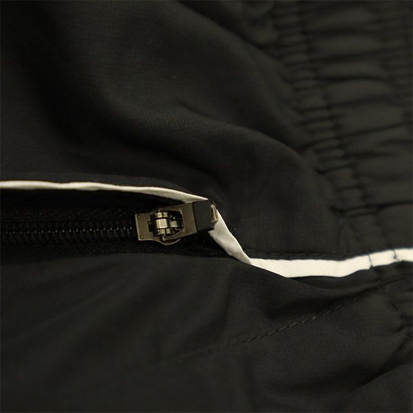 アンダーアーマー ワンポイント刺繍 トレーニング ウインドパンツ MD ブラック UNDER ARMOUR レディース