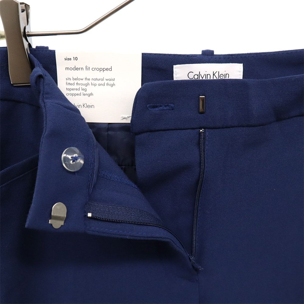 未使用 Calvin klein カルバンクライン ロゴプレート モダンフィットクロップド パンツ 10 ネイビー タグ付 レディース