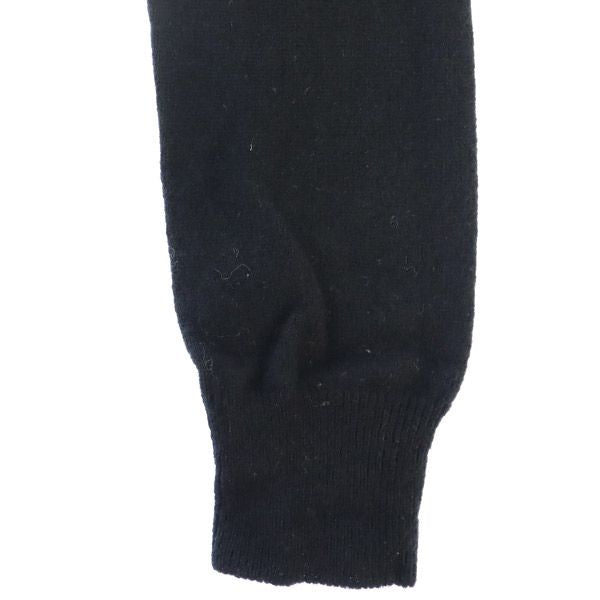 FRED PERRY フレッドペリー ワンポイント刺繍柄 長袖 Vネック セーター S ブラック ニット レディース