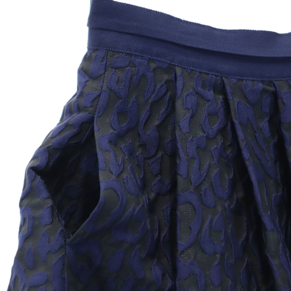 LANVIN en Bleu ランバンオンブルー 総柄 ミニ丈 フレアスカート 36 ネイビー系 レディース