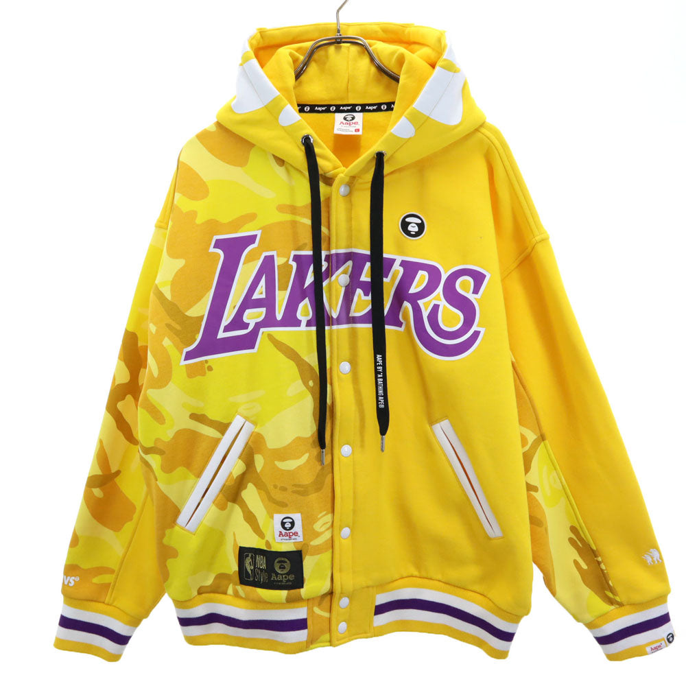 エーエイプ NBA レイカーズ コラボ 長袖 スウェットパーカー L イエロー AAPE ｘ LAKERS 裏起毛 スタジャン メンズ