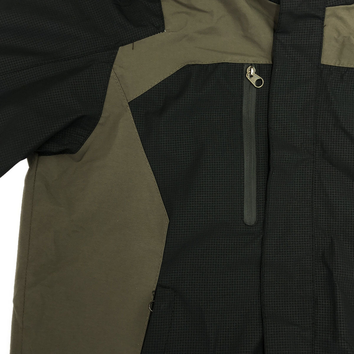 THE NORTH FACE ザノースフェイス ロゴ刺繍 SUMMIT SERIES マウンテンパーカー 8 ブラック×カーキ 裏メッシュ アウトドア キッズ