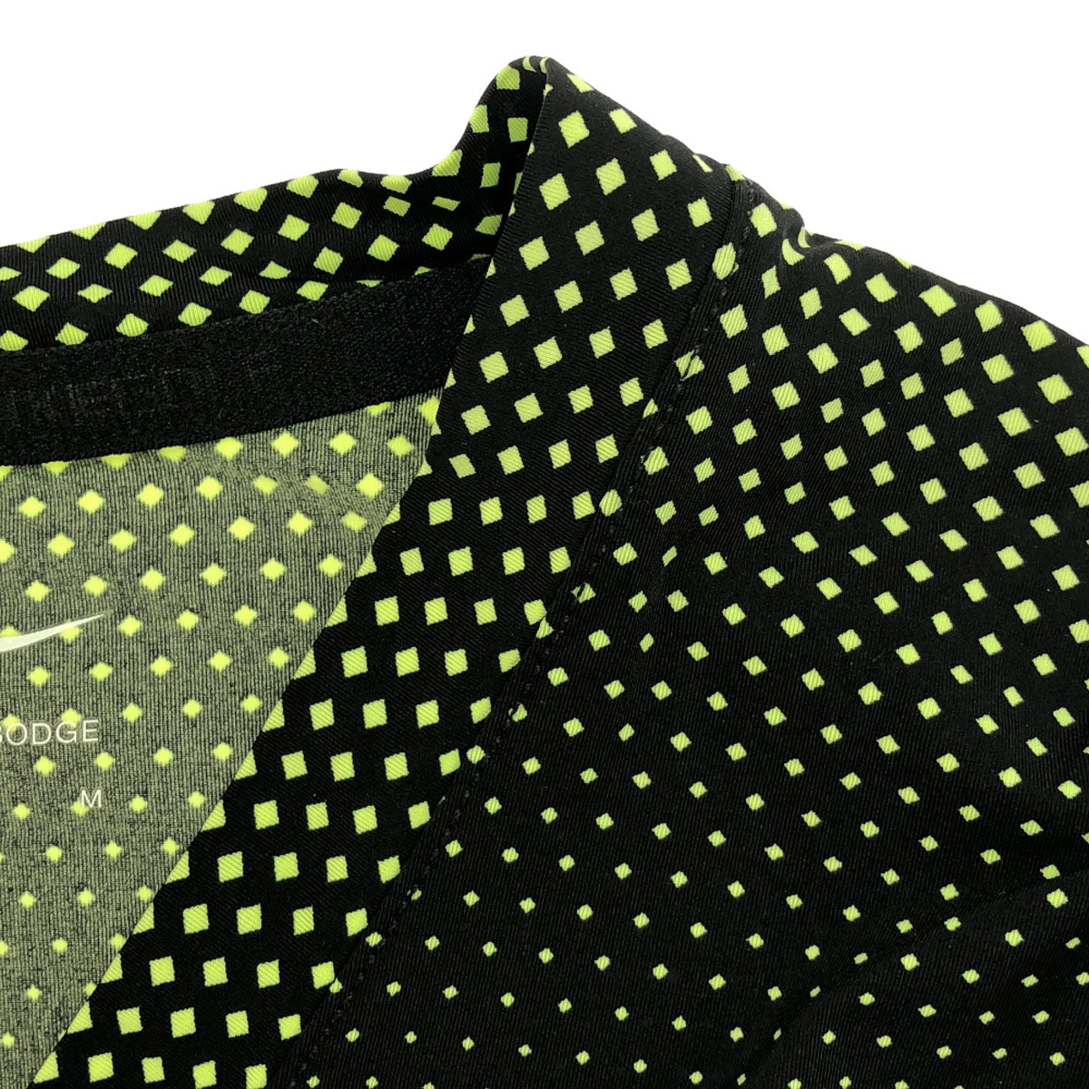 NIKE ナイキ ロゴプリント ダイヤ柄 ゴルフ 長袖 DRI-FIT UV クールタッチベースレイヤー Vネック シャツ M ブラック×ライトグリーン トレーニング メンズ