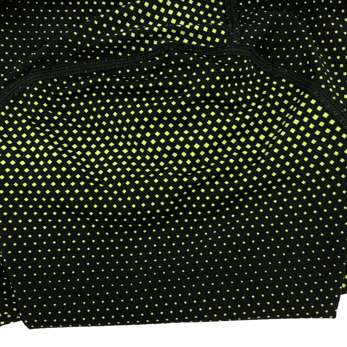 NIKE ナイキ ロゴプリント ダイヤ柄 ゴルフ 長袖 DRI-FIT UV クールタッチベースレイヤー Vネック シャツ M ブラック×ライトグリーン トレーニング メンズ