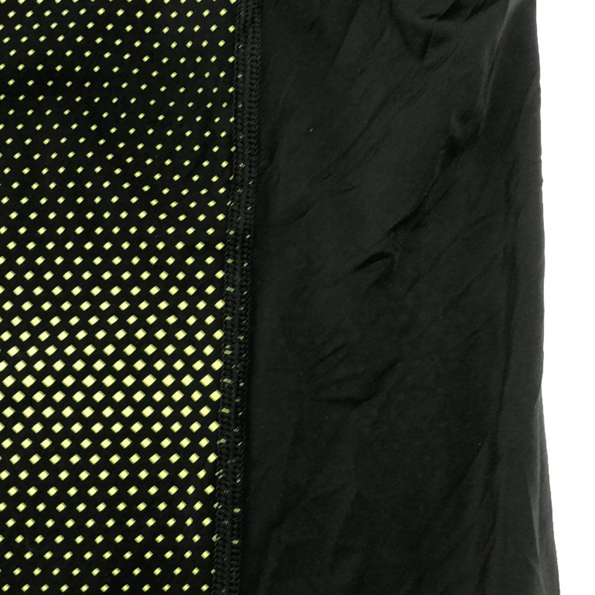 NIKE ナイキ ロゴプリント ダイヤ柄 ゴルフ 長袖 DRI-FIT UV クールタッチベースレイヤー Vネック シャツ M ブラック×ライトグリーン トレーニング メンズ