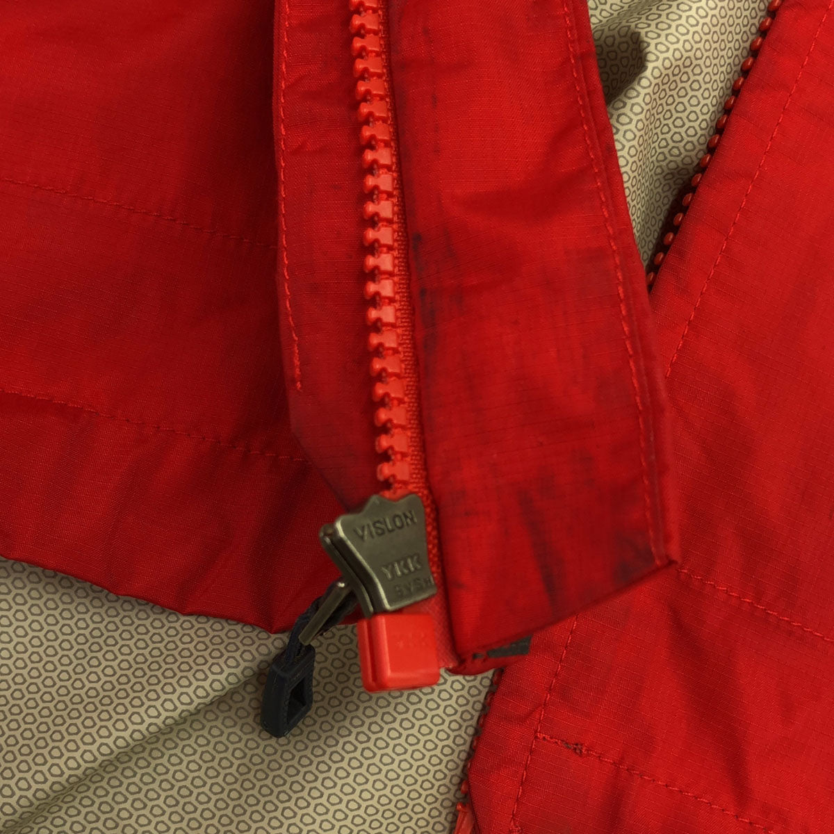 patagonia パタゴニア ロゴ刺? トレントシェル ジャケット S レッド アウトドア 83802 メンズ