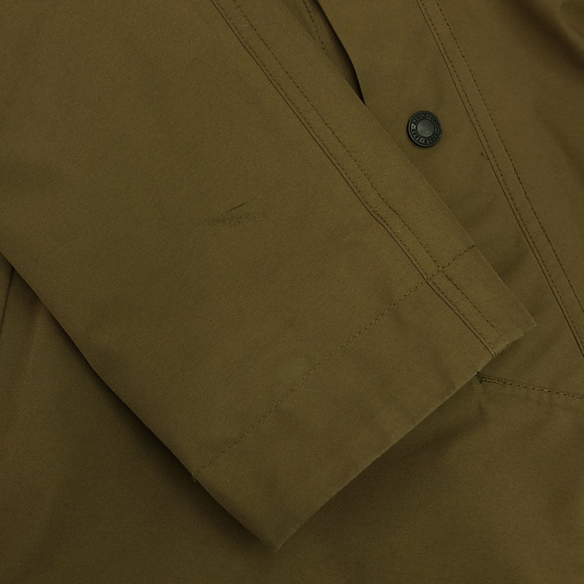 AIGLE エーグル GORE-TEX ロゴワッペン ジップジャケット M カーキ アウトドア メンズ