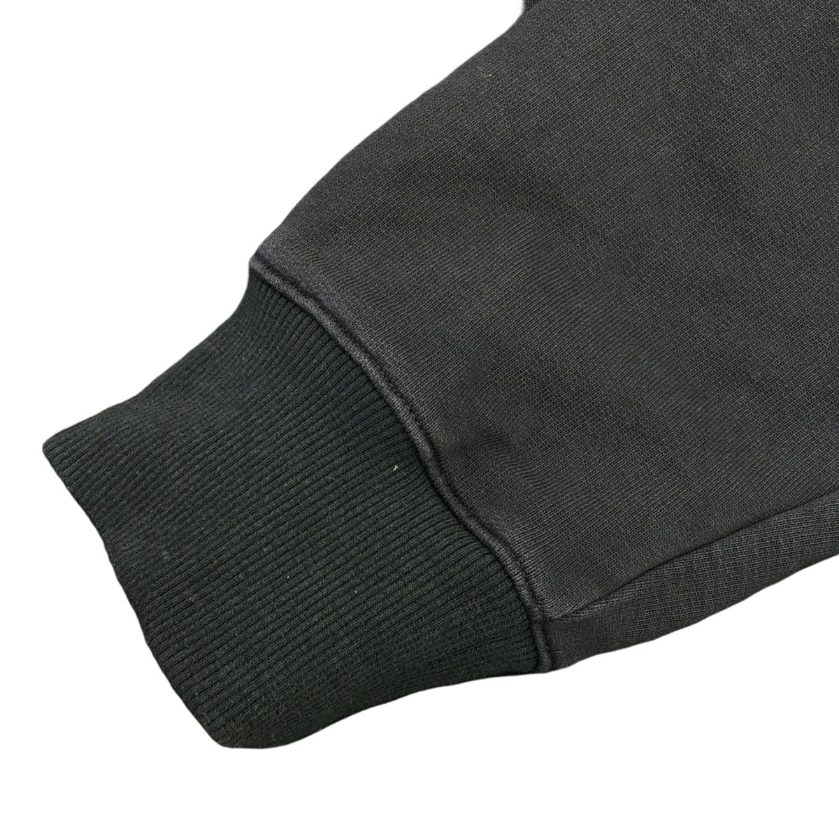 PARAGRAPH パラグラフ P08 フロントビッグアーチロゴ 長袖 スウェット ブラック トレーナー メンズ