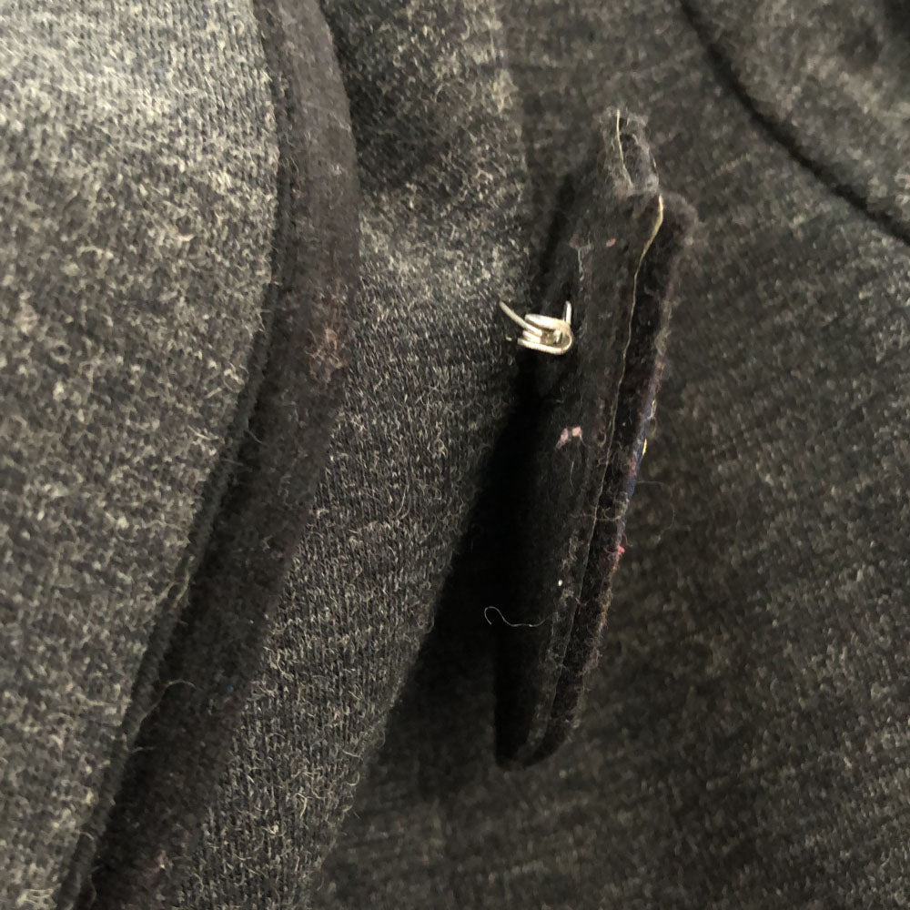 フレッドぺリー 日本製 ブローチ付き テーラードジャケット S グレー系 裏ストライプ レディース