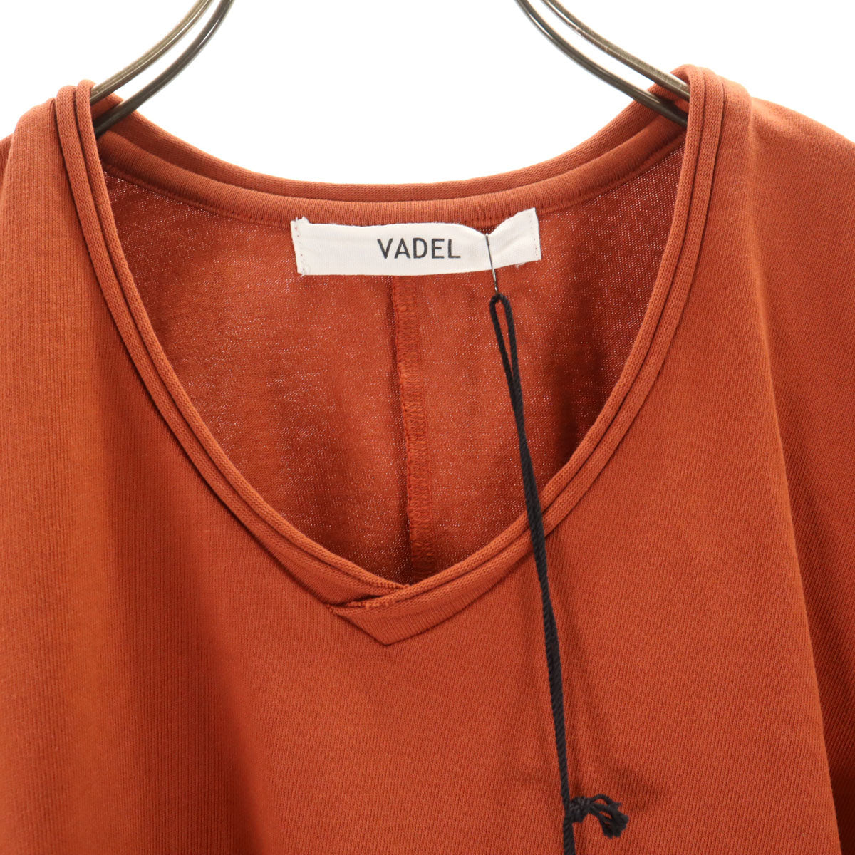 未使用 VADEL バデル 半袖 Vネック Tシャツ 46 ブラウン メンズ
