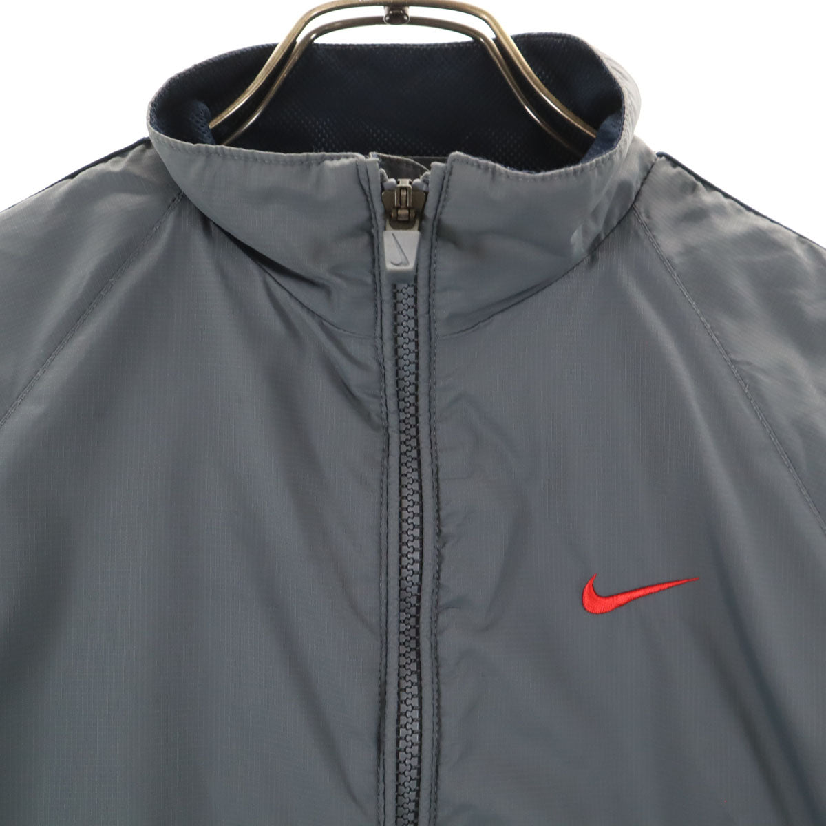 Nike ウィンドブレーカー S グレー/ブラックキッ140cm Nike ウィンドブレーカー S グレー⁄ブラックキッ140cm - ウォーキング