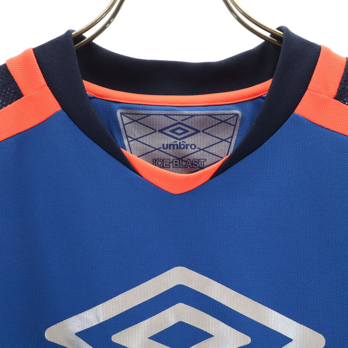 未使用 umbro アンブロ トレーニング 半袖 パファーマンス ウェア L ブルー メンズ