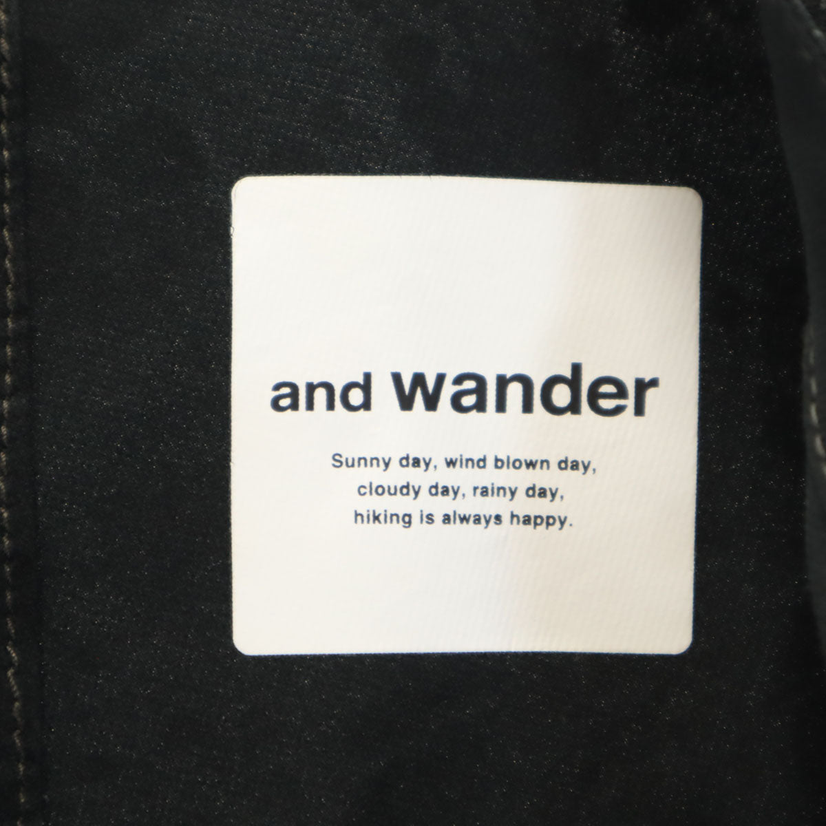 and wander アンドワンダー 日本製 ペイント柄 長袖 ドライストレッチ