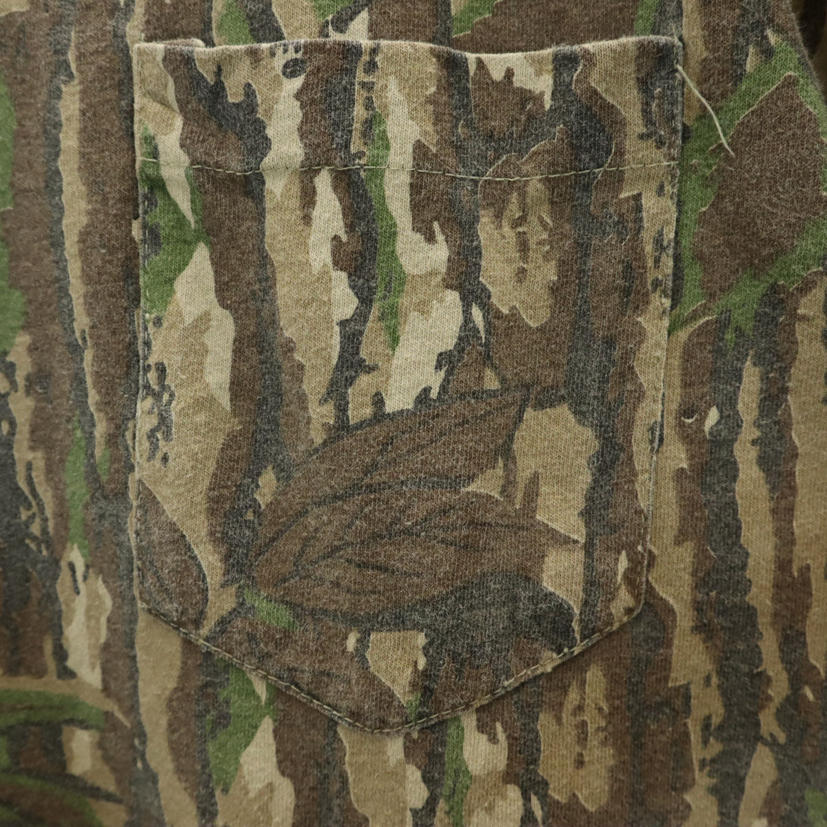 SASQUATCH サスクワッチ 90s USA製 オールド 迷彩柄 半袖 Tシャツ L カーキ ポケT シングルステッチ メンズ