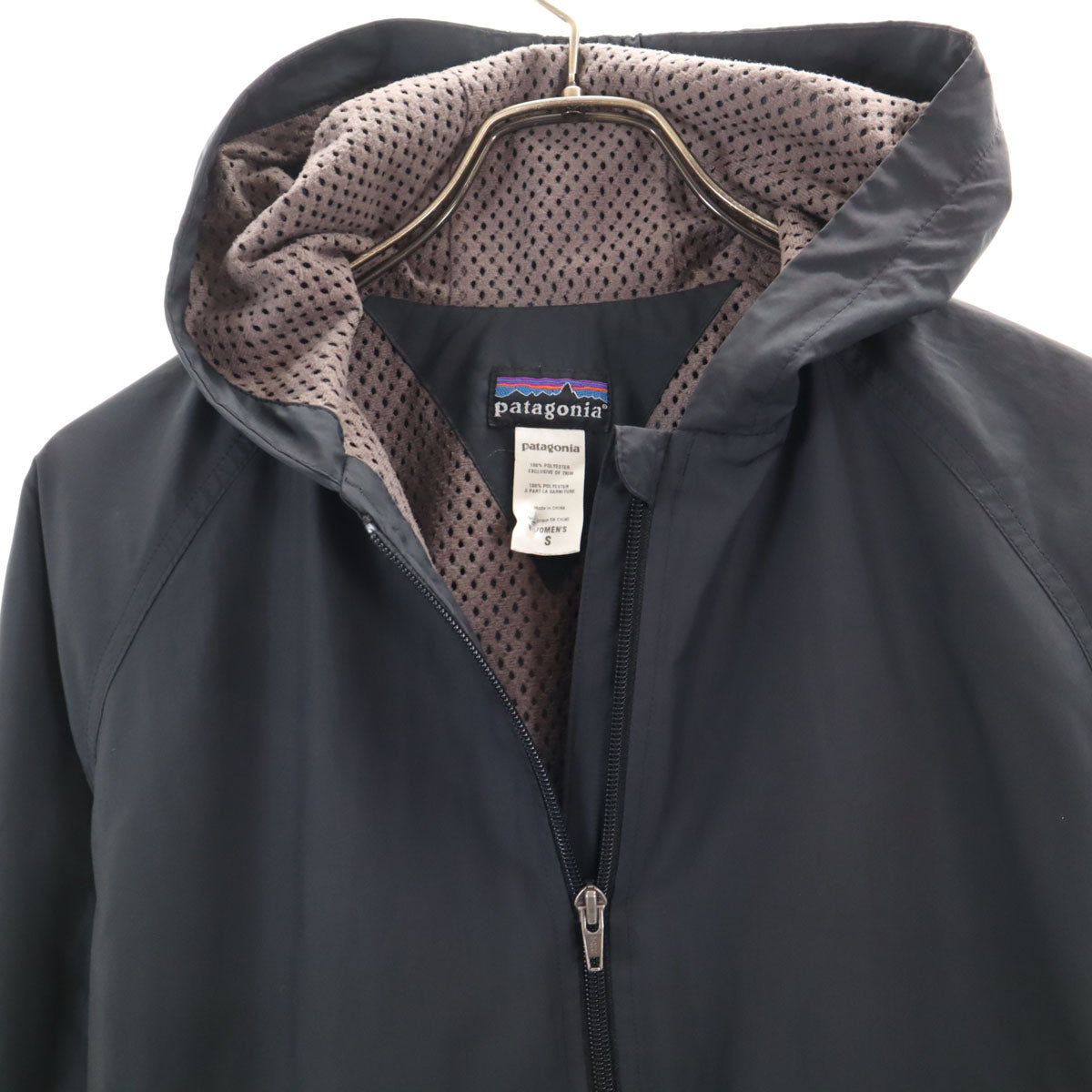 patagonia パタゴニア 長袖 ジップパーカー S 黒 アウトドア レディース