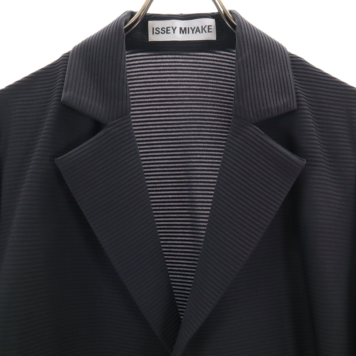 ISSEY MIYAKE イッセイミヤケ 日本製 テーラードジャケット ブラック メンズ