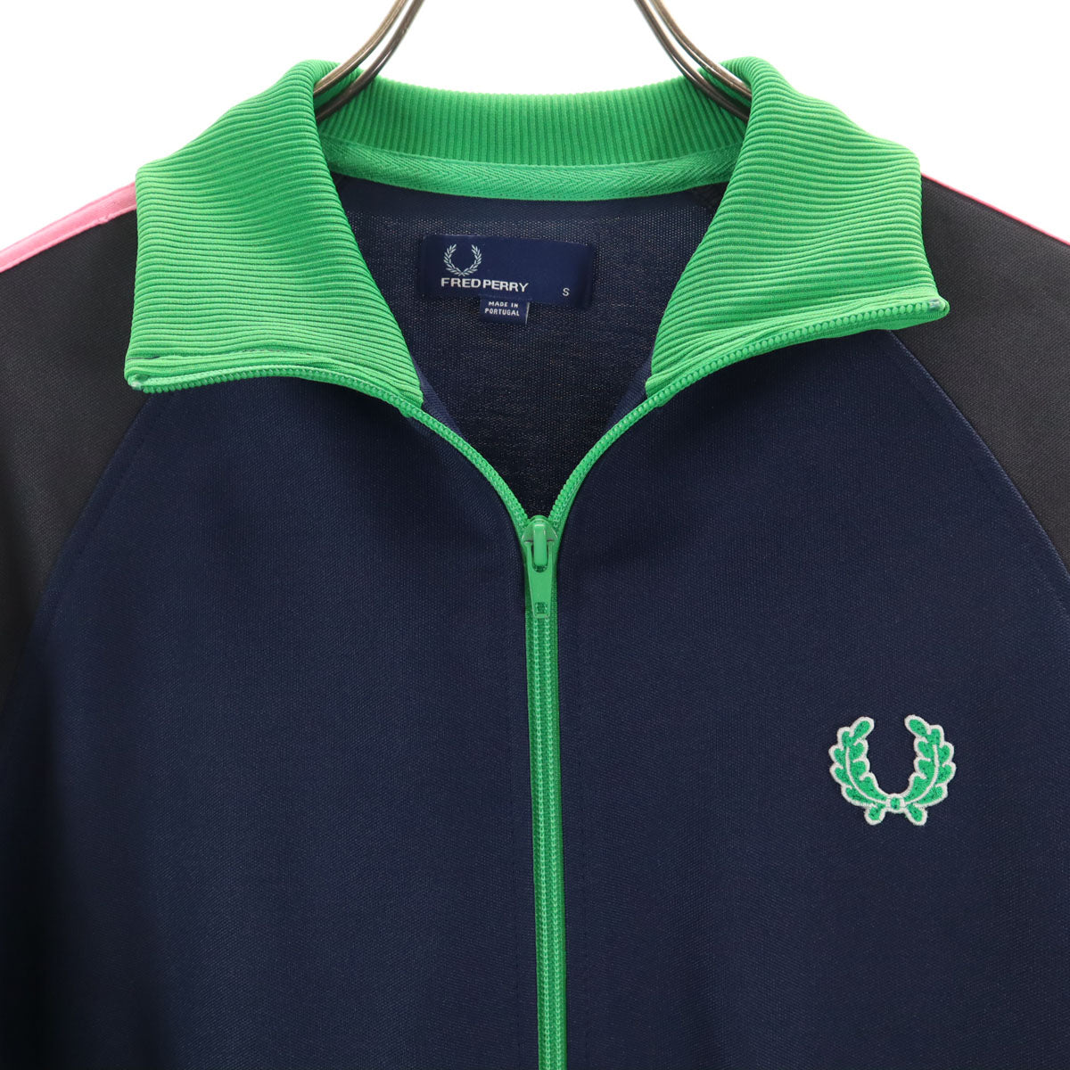 FRED PERRY フレッドペリー ポルトガル製 トラックジャケット S ネイビー ジャージ メンズ