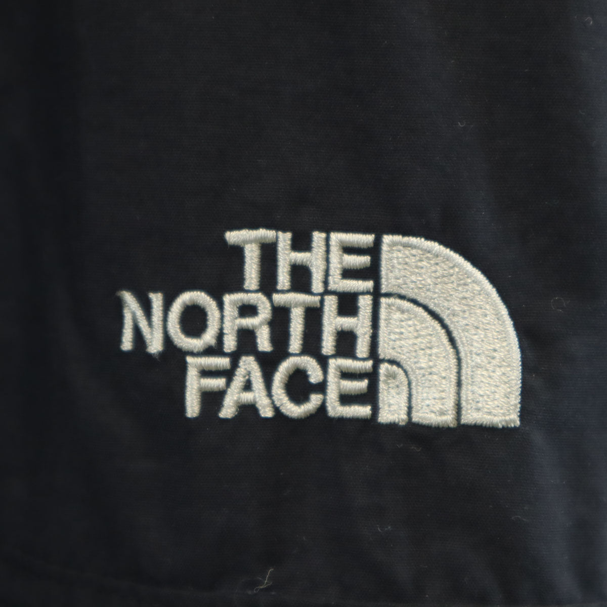 THE NORTH FACE ノースフェイス 長袖 ナイロンジャケット L ブラック系 NP71530 アウトドア メンズ