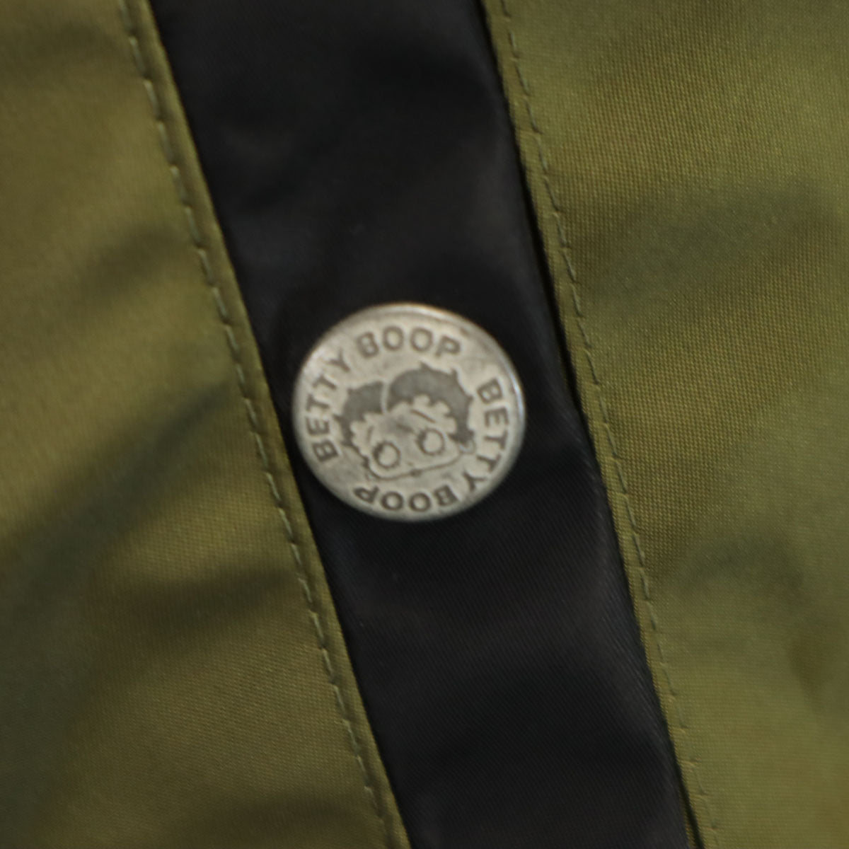 LOW BLOW KNUCKLE ローブローナックル BETTY BOOP ベティブープ コラボ リバーシブル MA-1 ジャケット M カーキ メンズ