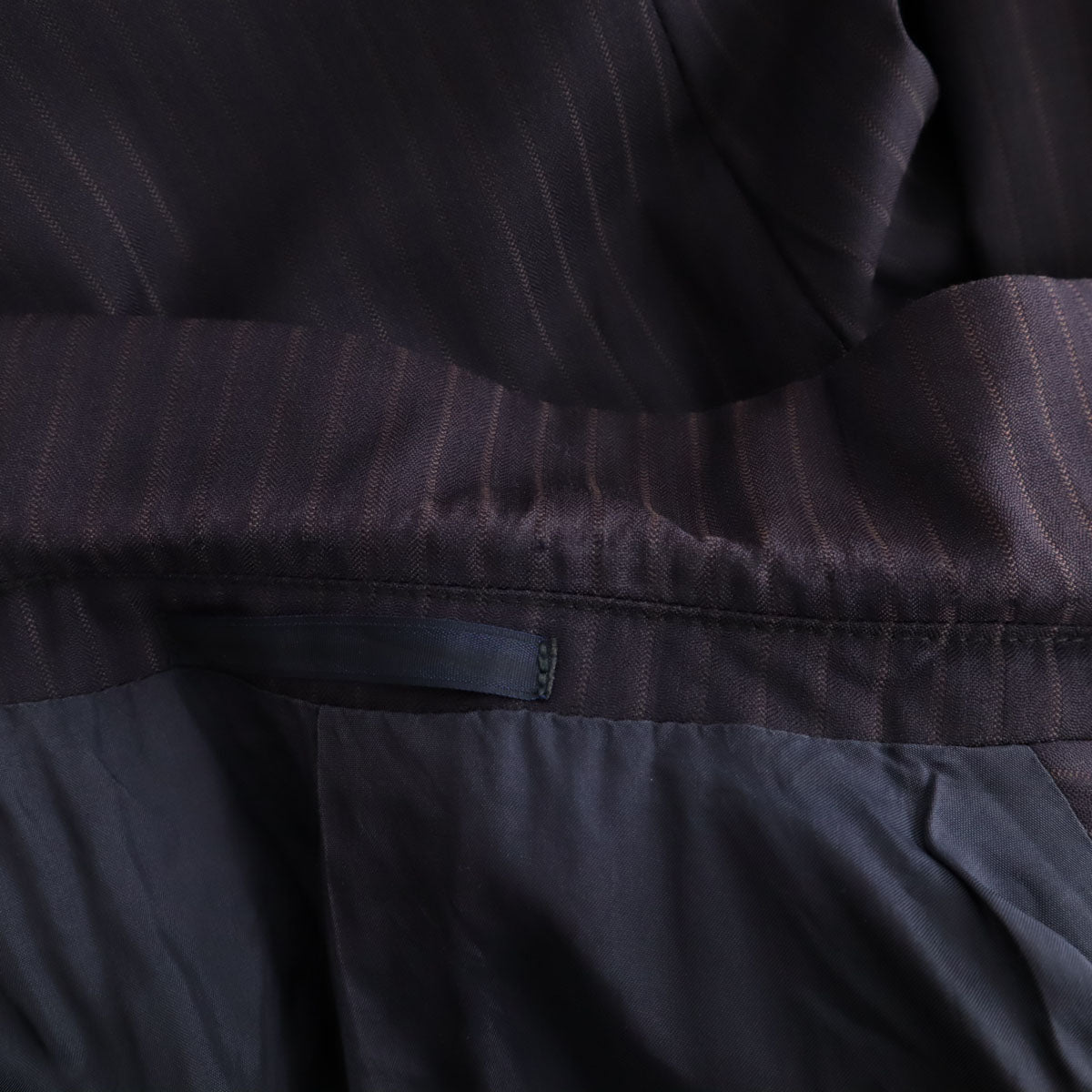 ARMANI COLLEZIONI アルマーニ コレツィオーニ イタリア製 ストライプ パンツスーツ 上下 セットアップ 46 ネイビー系 メンズ