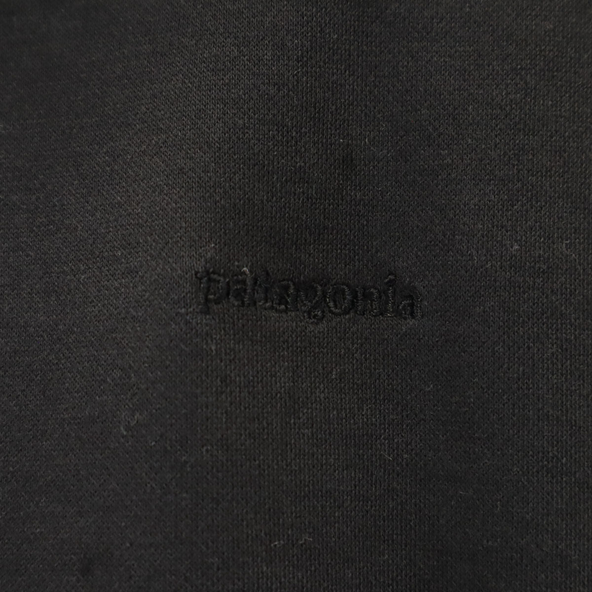 patagonia パタゴニア 長袖 ジップパーカー M ブラック アウトドア 53650FA11 メンズ