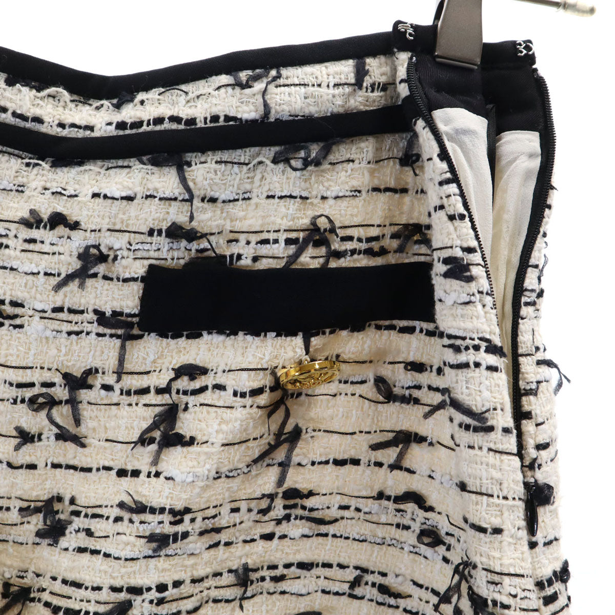 GiAMBATTiSTA VALLi ジャンバティスタヴァリ イタリア製 ノースリーブ ツイードジャケット 上下 セットアップ 44 オフホワイト レディース