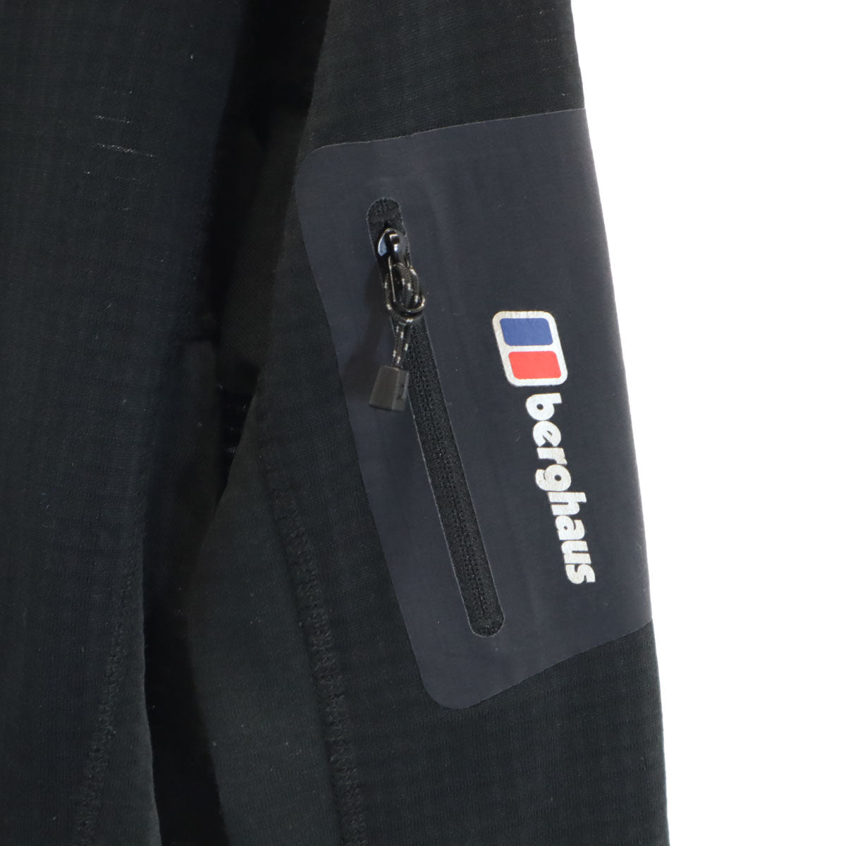 berghaus バーグハウス フードジャケット Ｍ ブラック POLARTEC メンズ