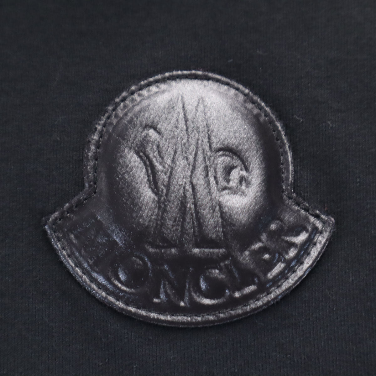 MONCLER モンクレール 長袖 スウェットパーカー 10A 黒 プルオーバー 裏起毛 キッズ