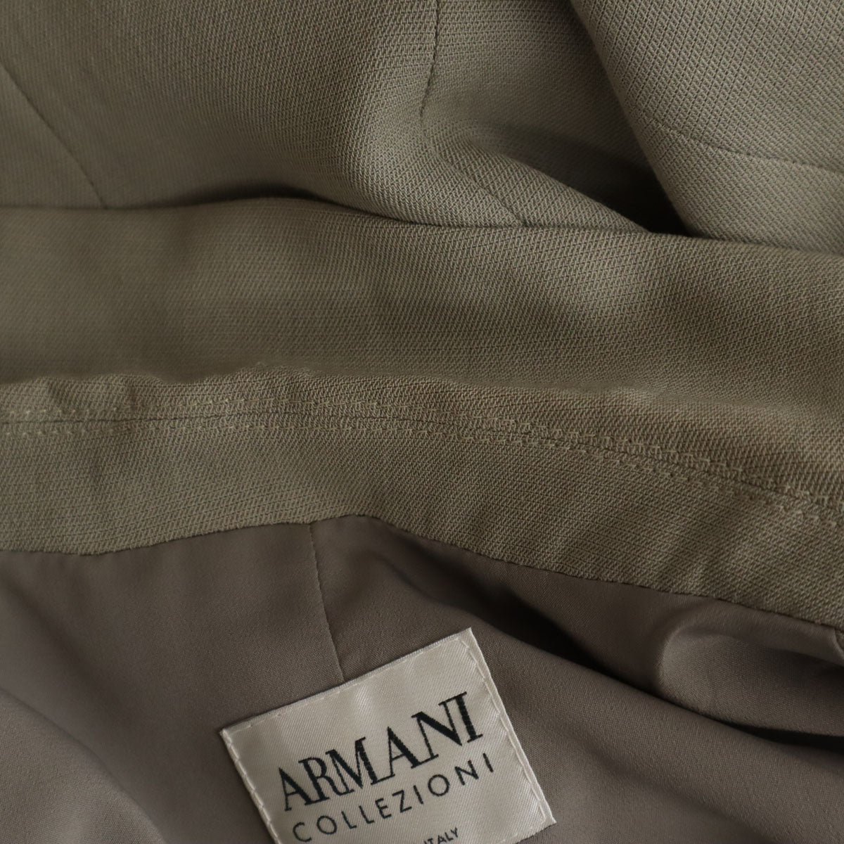ARMANI COLLEZIONI アルマーニ コレツィオーニ イタリア製 テーラードジャケット 40 ライトグレー系 レディース