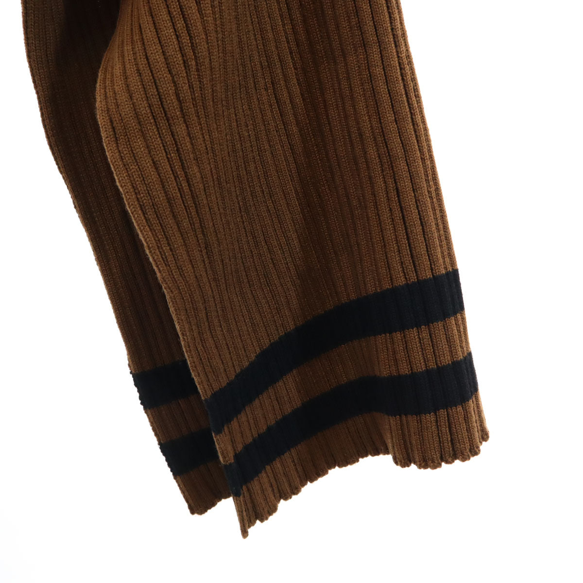 SalvatoreFerragamo サルバトーレフェラガモ イタリア製 ノースリーブ