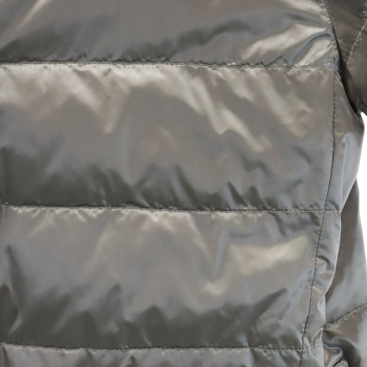 PRADA プラダ ノーカラー ダウンジャケット 42 グレー レディース